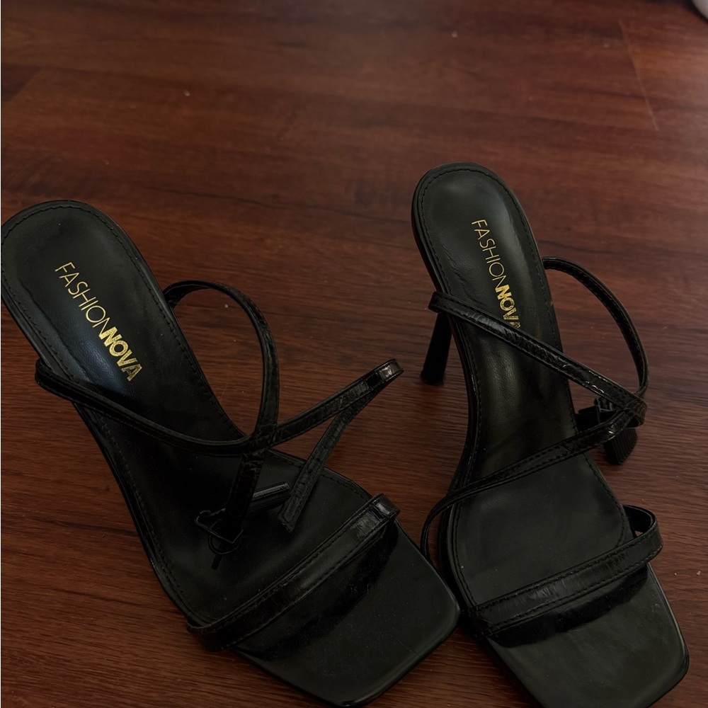 Fashion Nova Elegant Black Heels